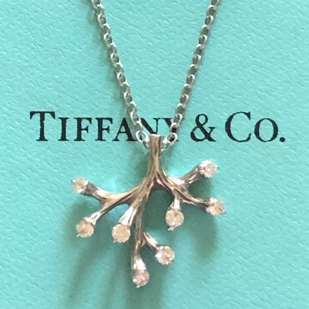 Rare authentic tiffany & co 18k white gold necklace 8 diamonds sea collection